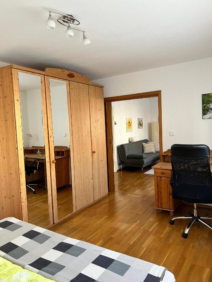 Ferienwohnung Sartorius Бенсхайм Екстериор снимка